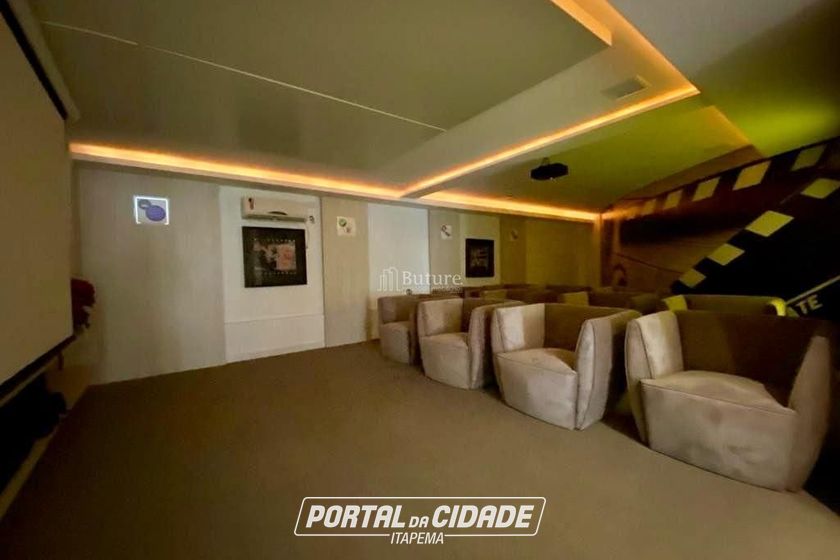 Apartamento &agrave; venda - 220m&sup2; - Meia Praia