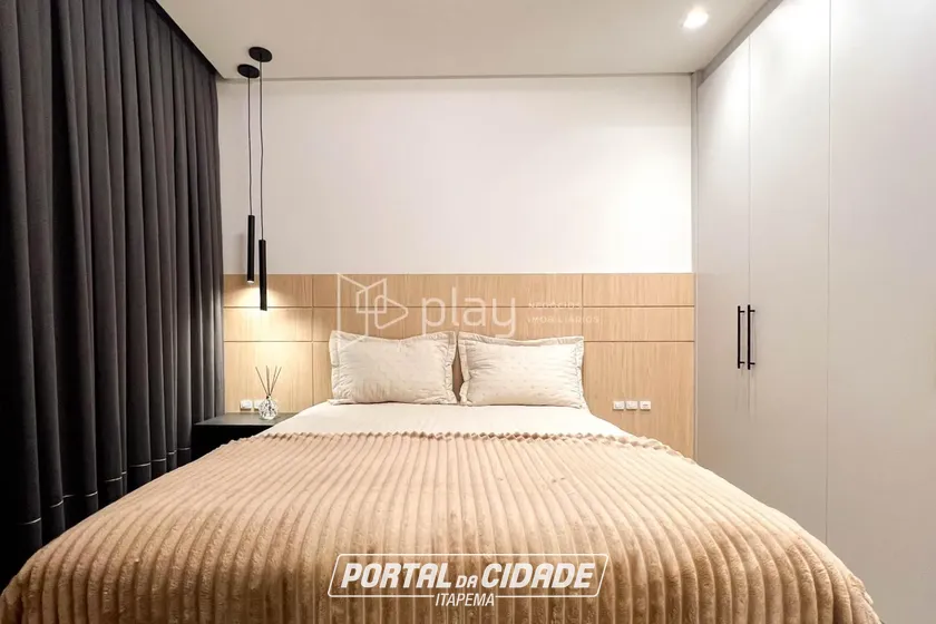 Apartamento &agrave; venda - 114m&sup2; - Meia Praia