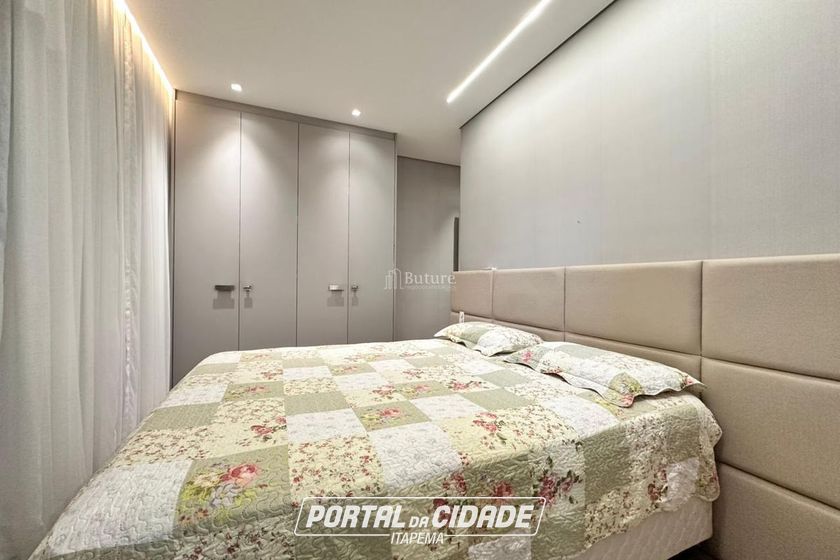 Apartamento &agrave; venda - 138m&sup2; - Centro
