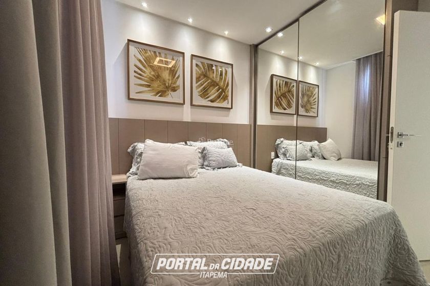 Apartamento &agrave; venda - 130m&sup2; - Meia Praia