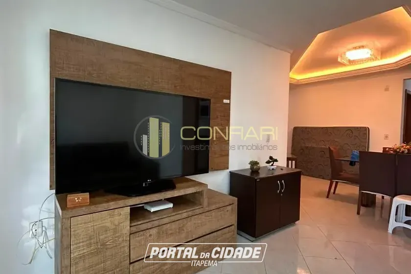 Apartamento para alugar - 87m&sup2; - meia praia