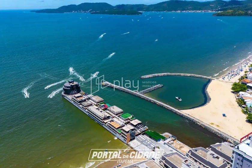 Apartamento &agrave; venda - 80m&sup2; - Meia Praia