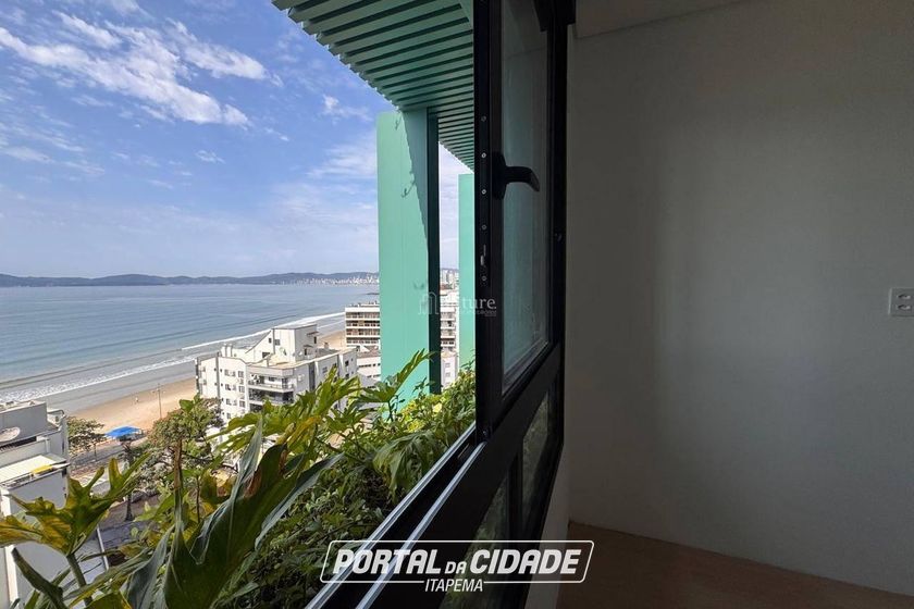 Apartamento &agrave; venda - 335m&sup2; - Centro