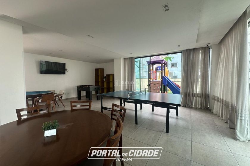 Apartamento &agrave; venda - 208m&sup2; - Meia Praia