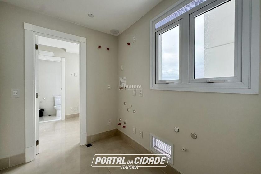 Apartamento &agrave; venda - 217m&sup2; - Barra Sul