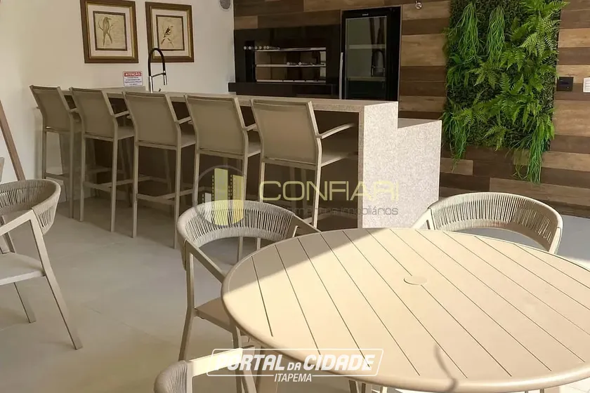 Apartamento &agrave; venda - 164m&sup2; - Meia Praia