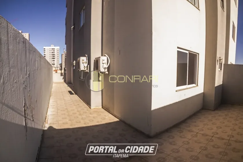 Apartamento &agrave; venda - 40m&sup2; - Meia Praia