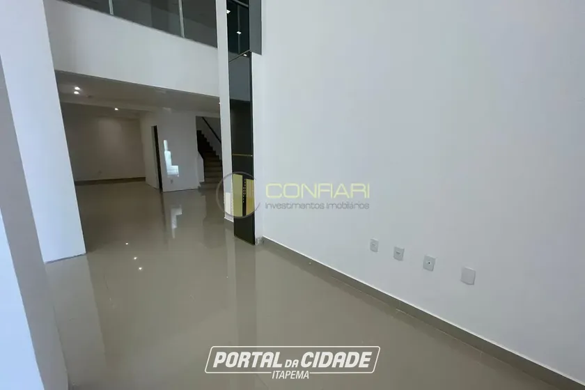 Sala Comercial &agrave; venda - 160m&sup2; - Meia Praia