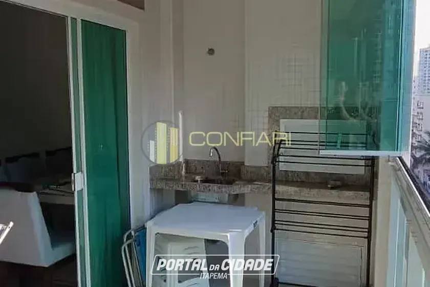 Apartamento &agrave; venda - 70m&sup2; - meia praia