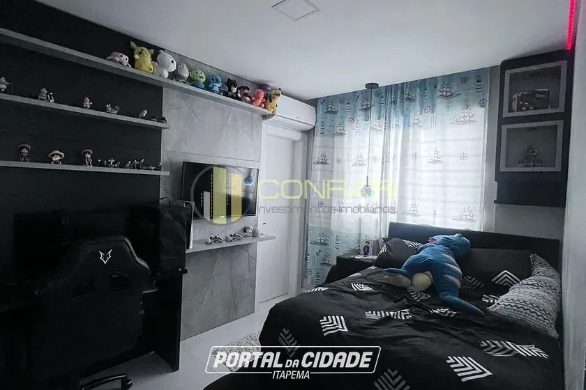 Apartamento &agrave; venda - 120m&sup2; - Meia Praia