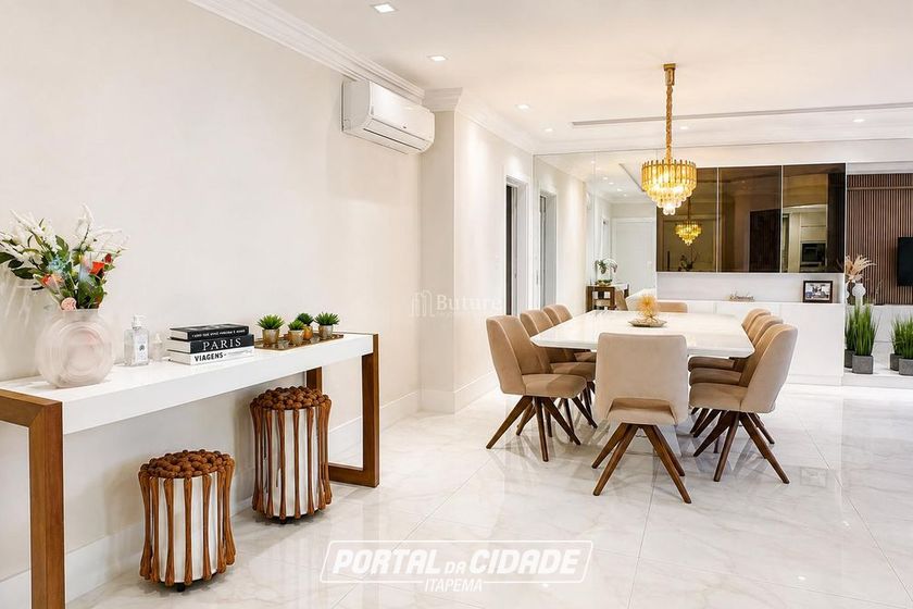 Apartamento &agrave; venda - 195m&sup2; - Meia Praia
