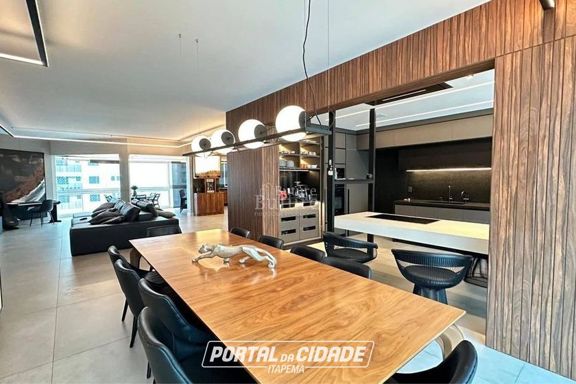 Apartamento &agrave; venda - 400m&sup2; - Meia Praia