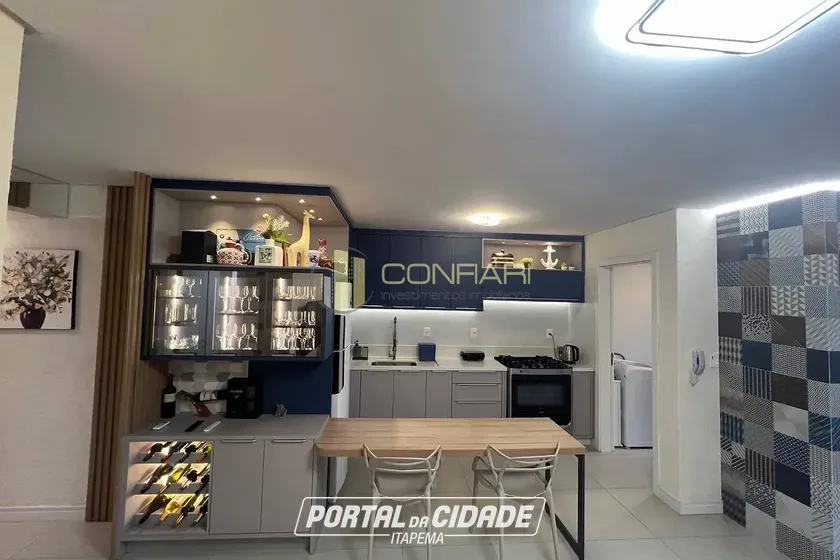 Apartamento para alugar - 107m&sup2; - meia praia