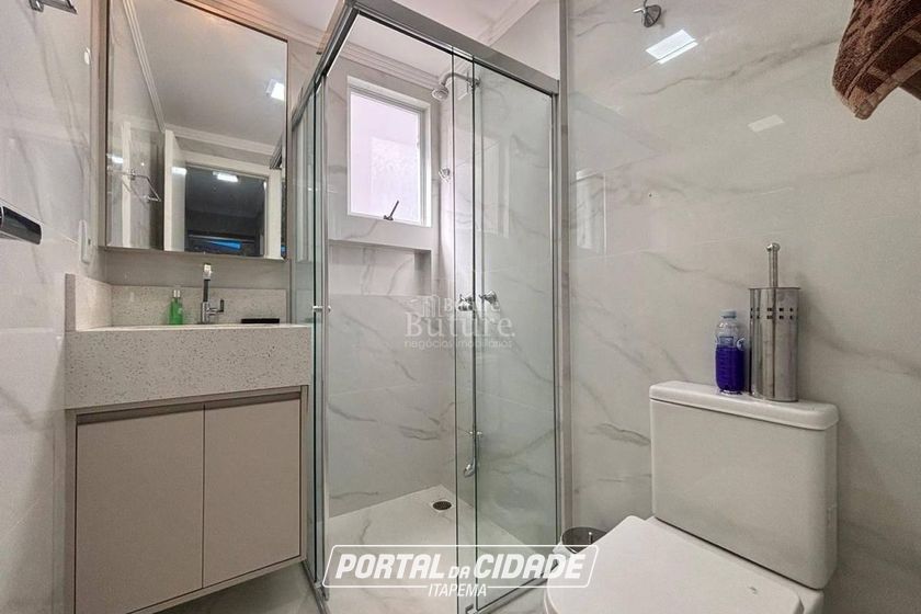 Apartamento &agrave; venda - Meia Praia
