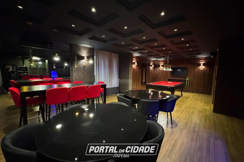 Apartamento &agrave; venda - Meia Praia