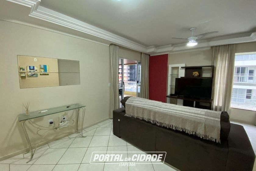 Apartamento &agrave; venda - 139m&sup2; - Meia Praia