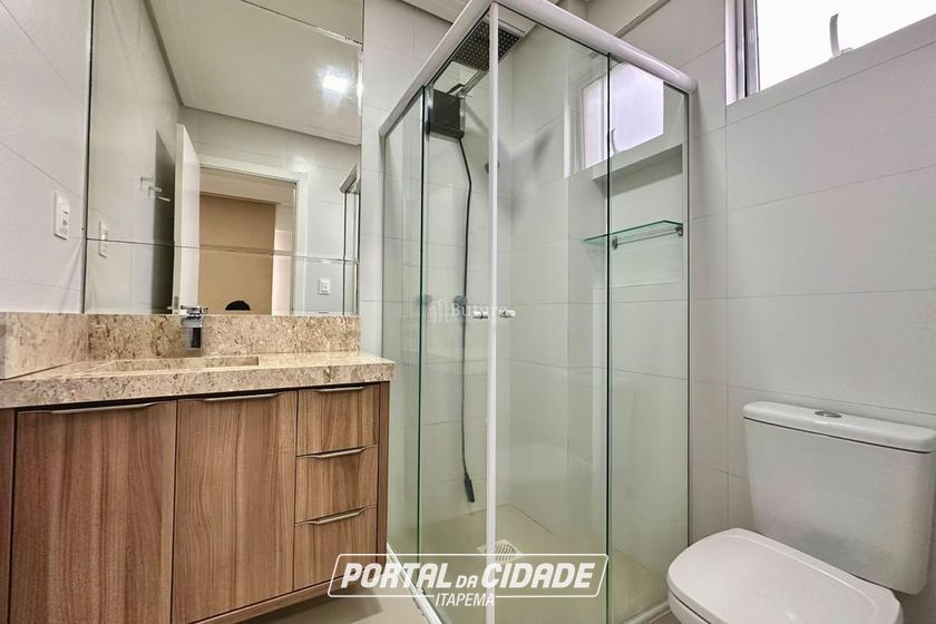 Apartamento &agrave; venda - 95m&sup2; - Meia Praia