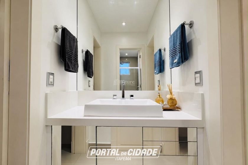 Apartamento &agrave; venda - 137m&sup2; - Centro