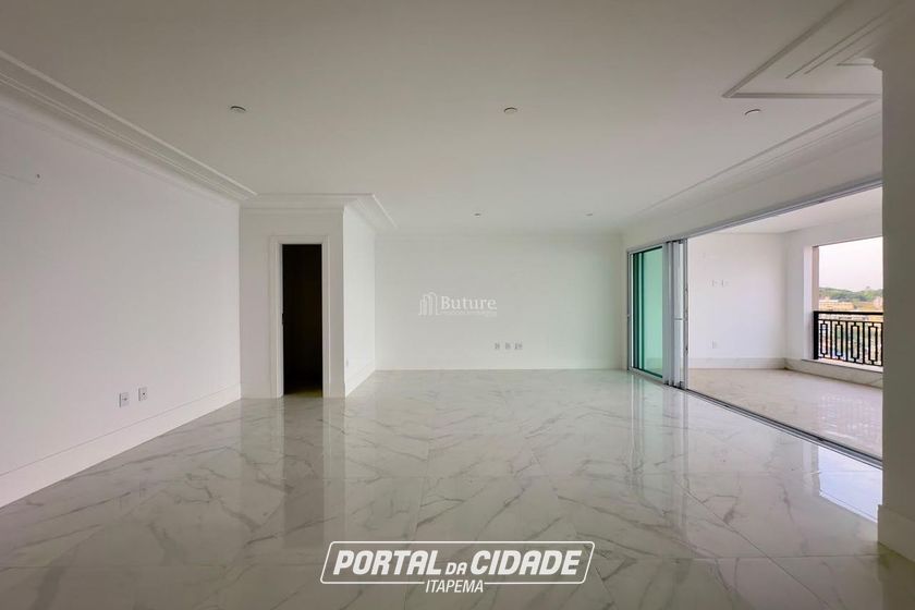 Apartamento &agrave; venda - 190m&sup2; - Centro