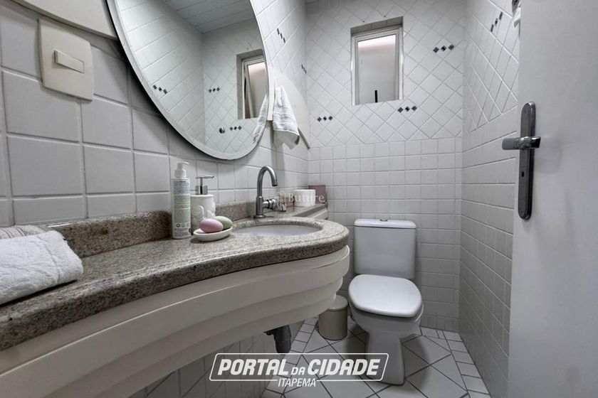 Apartamento &agrave; venda - 151m&sup2; - Centro