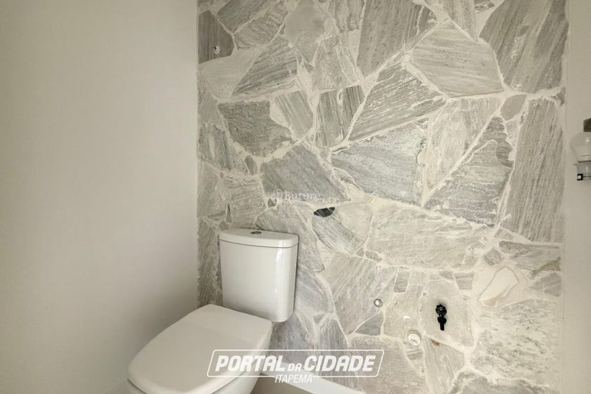 Apartamento &agrave; venda - 213m&sup2; - Meia Praia
