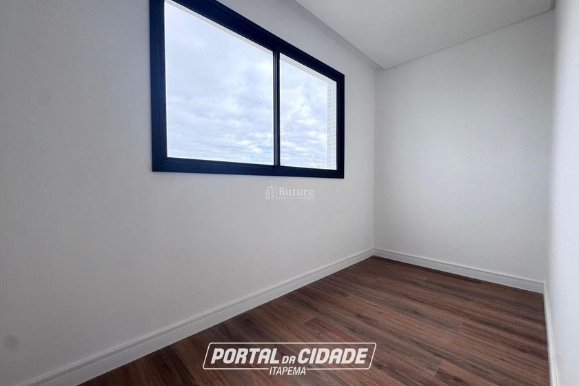 Apartamento &agrave; venda - 170m&sup2; - Centro