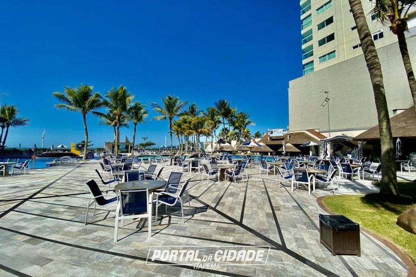 Apartamento &agrave; venda - Meia Praia