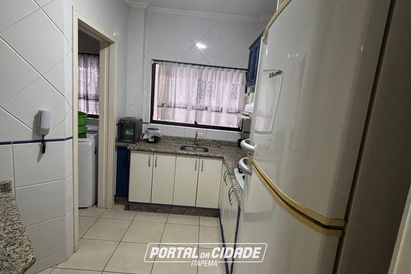 Apartamento &agrave; venda - Meia Praia