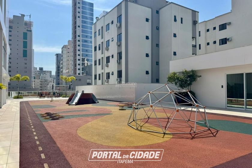 Apartamento &agrave; venda - 125m&sup2; - Centro