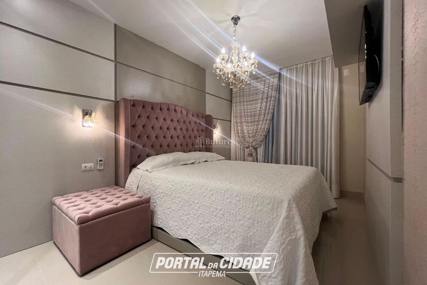 Apartamento &agrave; venda - 185m&sup2; - Meia Praia