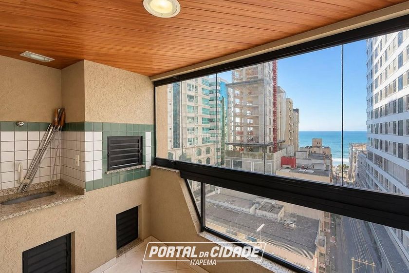 Apartamento &agrave; venda - Meia Praia