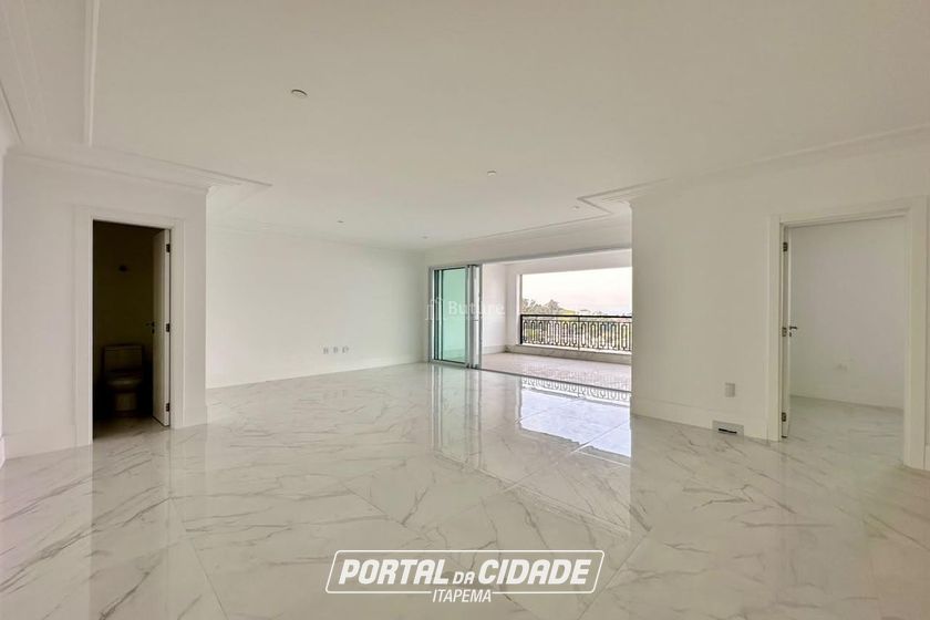 Apartamento &agrave; venda - 190m&sup2; - Centro