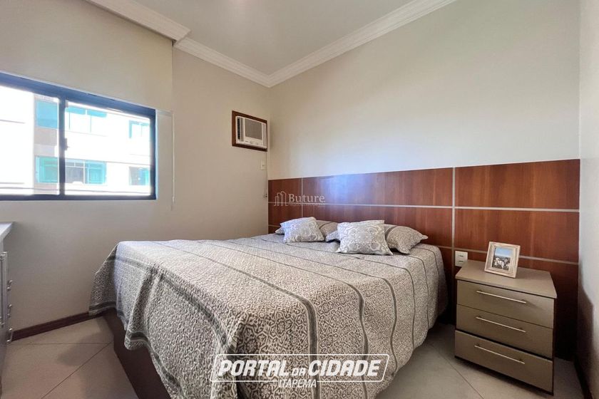 Apartamento &agrave; venda - 170m&sup2; - Meia Praia