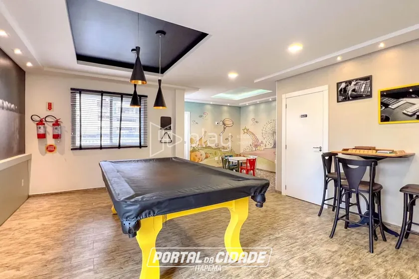 Apartamento &agrave; venda - 85m&sup2; - Meia Praia