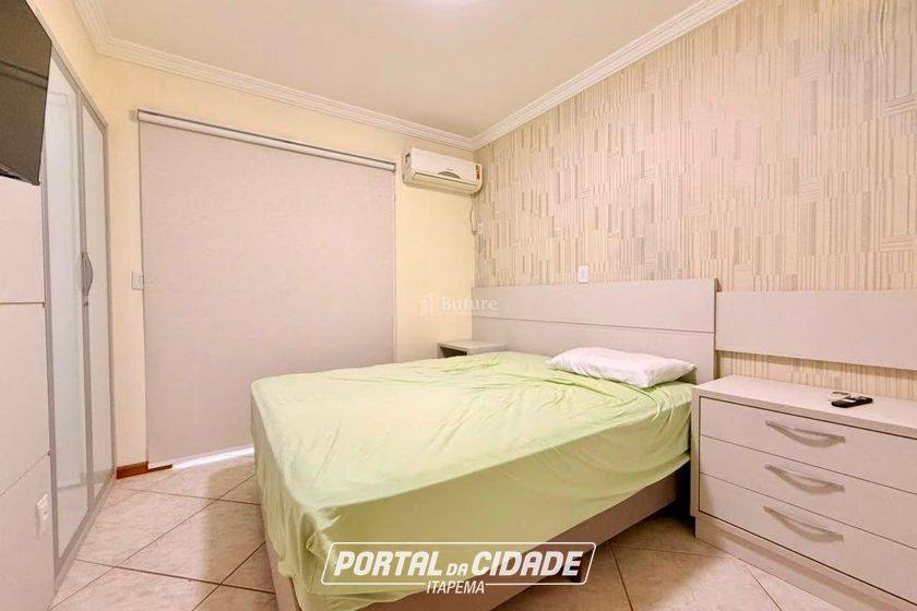Apartamento &agrave; venda - 114m&sup2; - Meia Praia