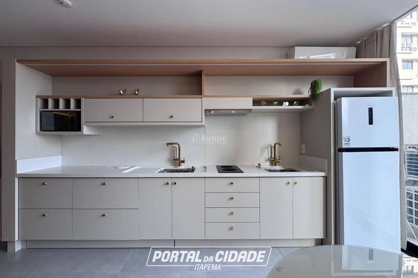 Apartamento &agrave; venda - Meia Praia