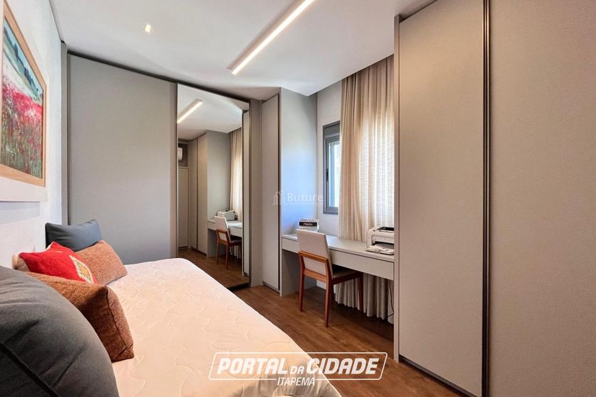 Apartamento &agrave; venda - 166m&sup2; - Meia Praia