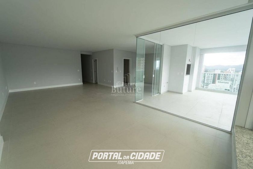 Apartamento &agrave; venda - Meia Praia