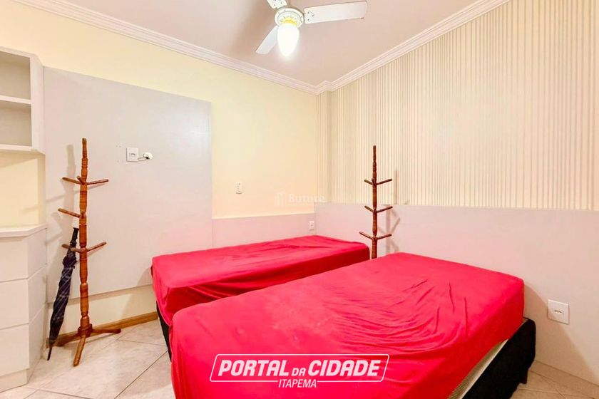 Apartamento &agrave; venda - 114m&sup2; - Meia Praia
