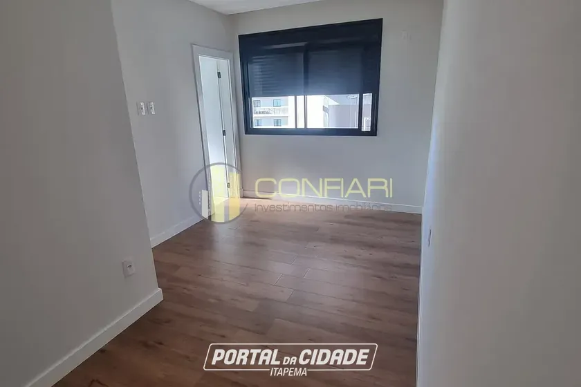 Apartamento &agrave; venda - 162m&sup2; - meia praia