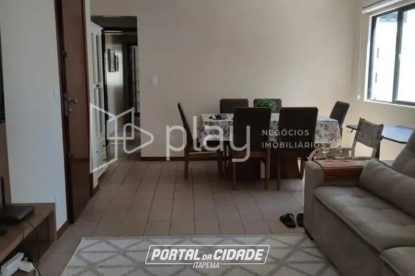 Apartamento &agrave; venda - 95m&sup2; - Meia Praia