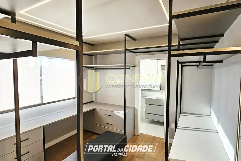 Apartamento &agrave; venda - 162m&sup2; - Meia Praia