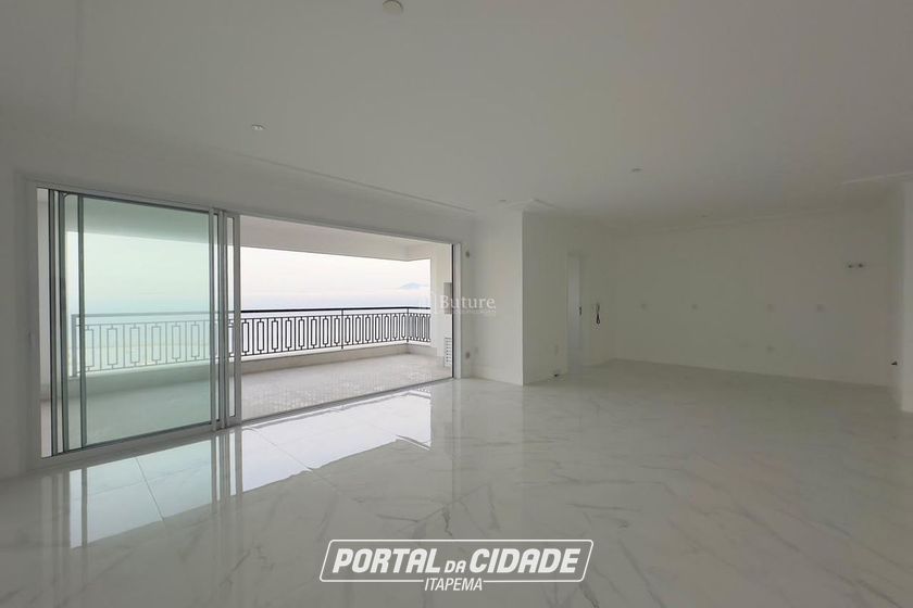 Apartamento &agrave; venda - 190m&sup2; - Centro