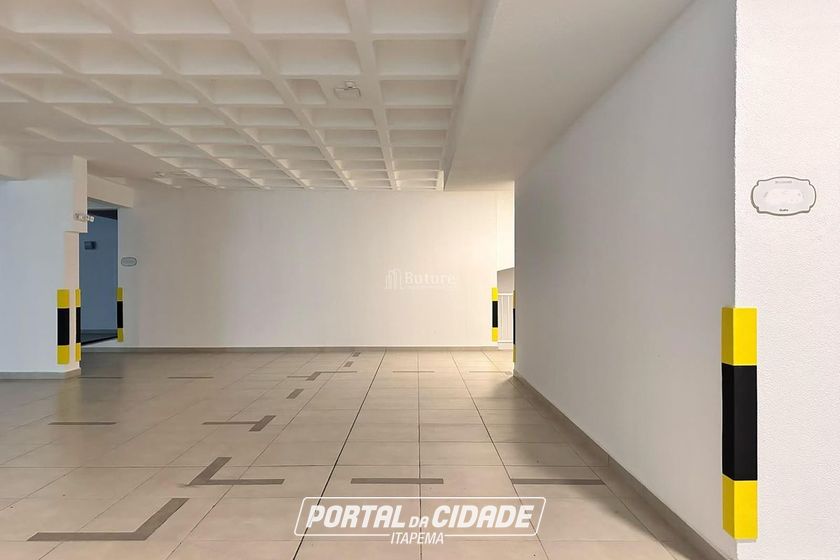 Apartamento &agrave; venda - 157m&sup2; - Meia Praia