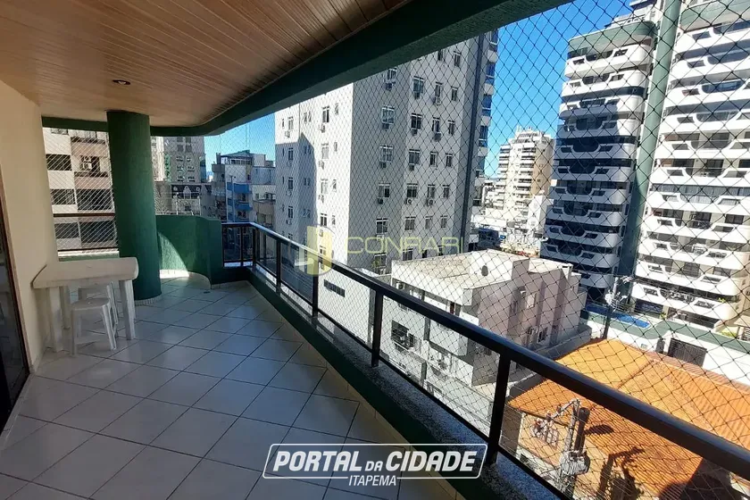 Apartamento para alugar - 163m&sup2; - meia praia