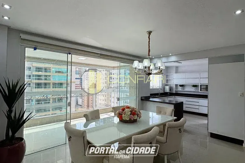 Apartamento &agrave; venda - 110m&sup2; - meia praia