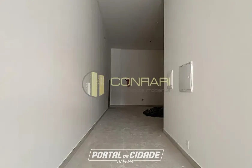 Sala Comercial &agrave; venda - 110m&sup2; - Meia Praia