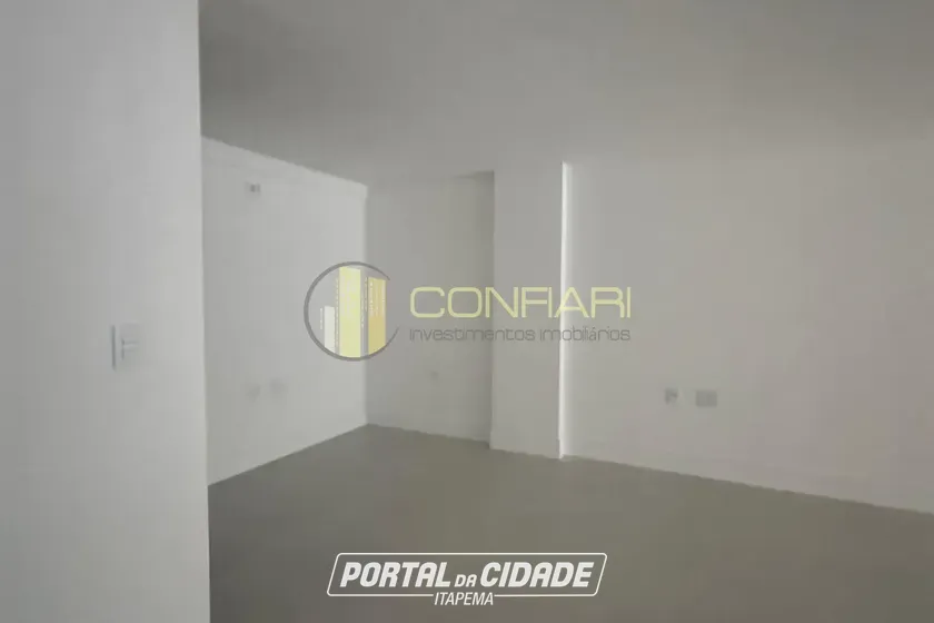 Sala Comercial para alugar - 95m&sup2; - Meia praia