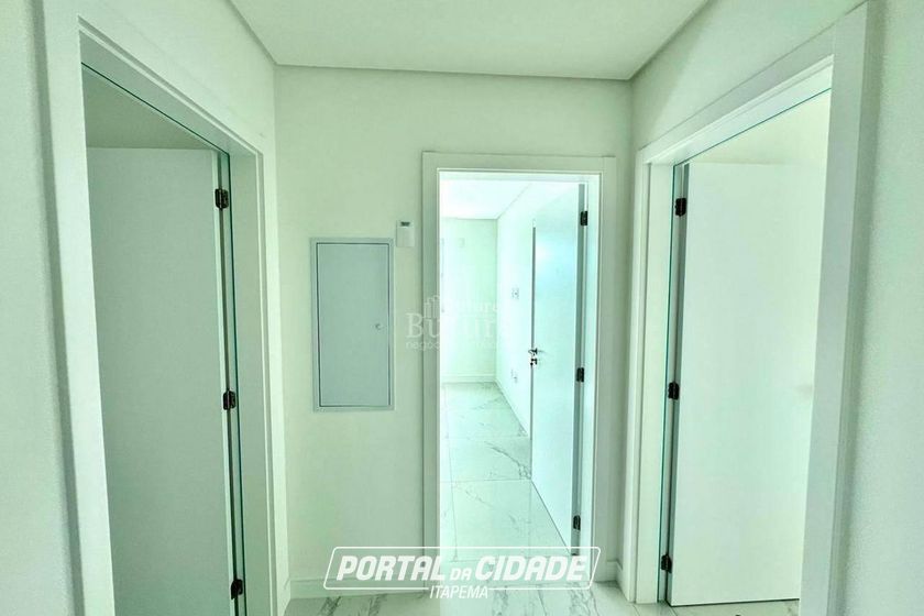 Apartamento &agrave; venda - Meia Praia