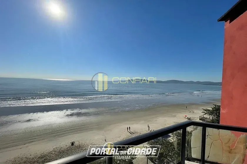 Apartamento &agrave; venda - 260m&sup2; - Meia Praia